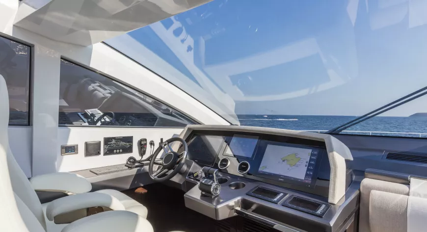 Pearl Yachts - фото 3