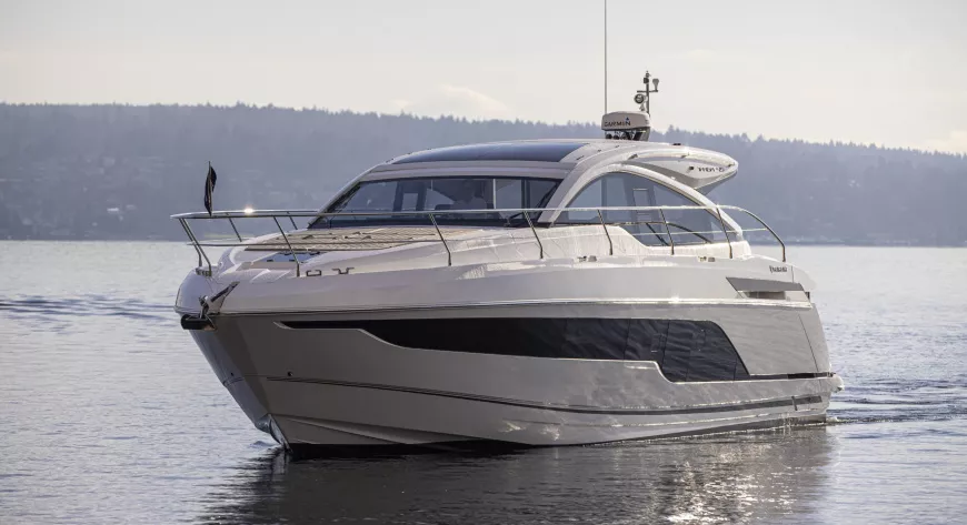 Fairline Targa 45 GT. Контрапункты популярного проекта - фото 4