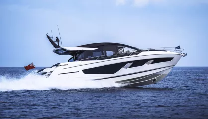 Sunseeker Predator 65