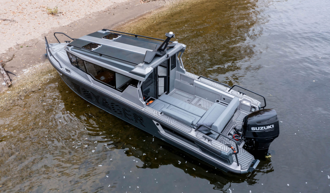 Катер Voyager 850 Cabin - фото 2