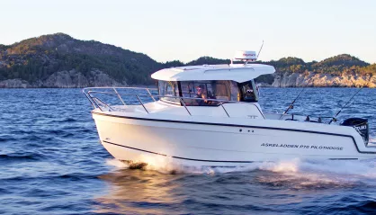 Askeladden P70 Pilothouse