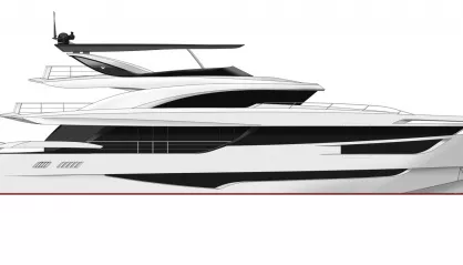 Dominator 38M Tri Deck