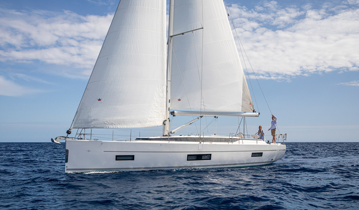 Парусная яхта Bavaria C45 - фото 2
