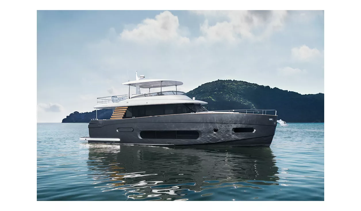 Моторная яхта Azimut Magellano 66 - фото 1