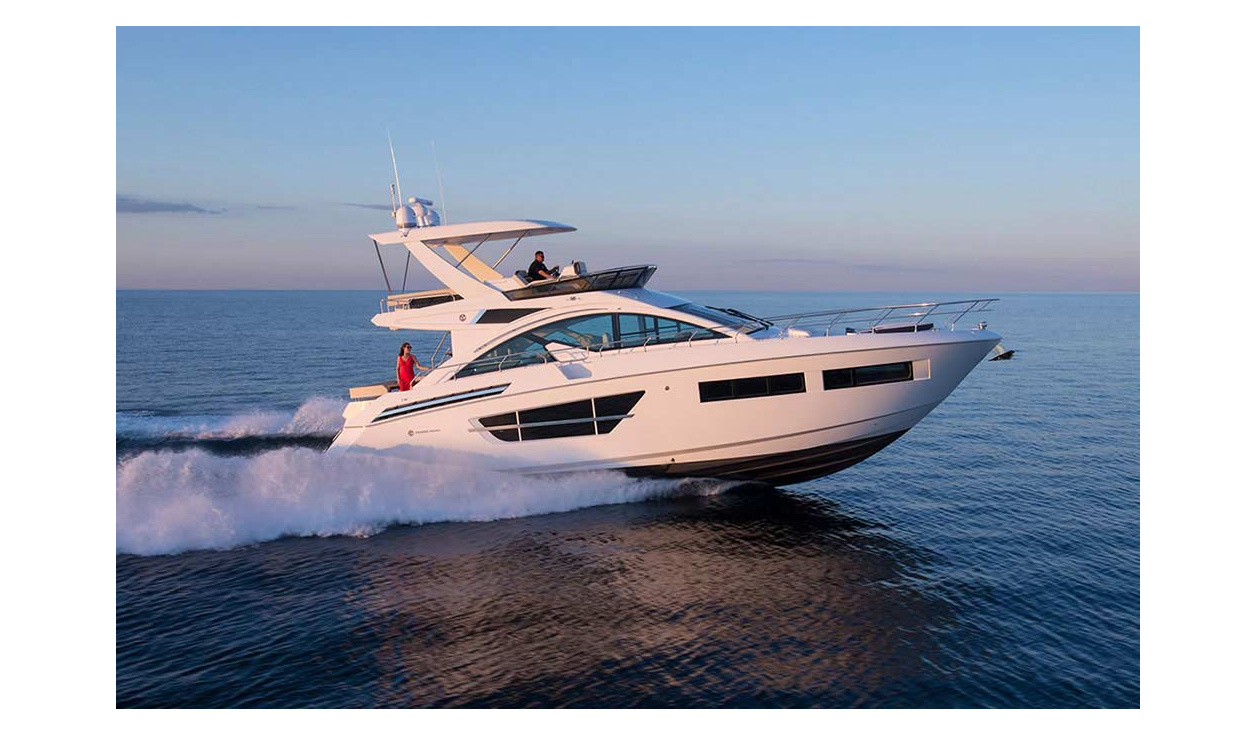 Моторная яхта Cruisers Yachts 60 Fly - фото 2