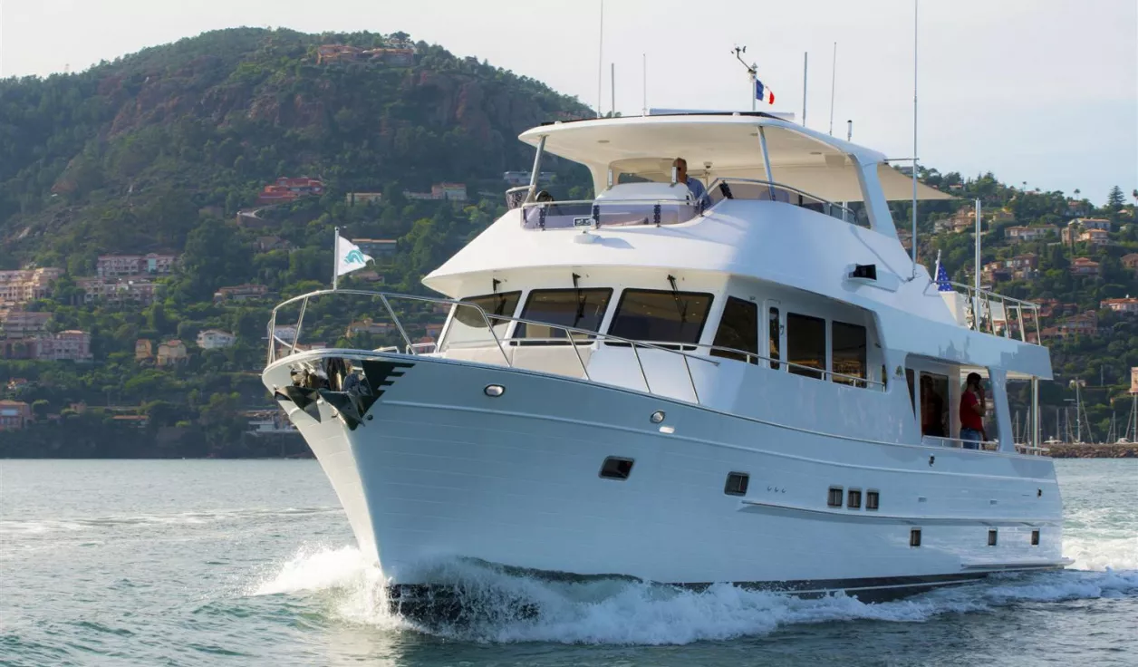 Моторная яхта 640 Azure Motoryacht - фото 2
