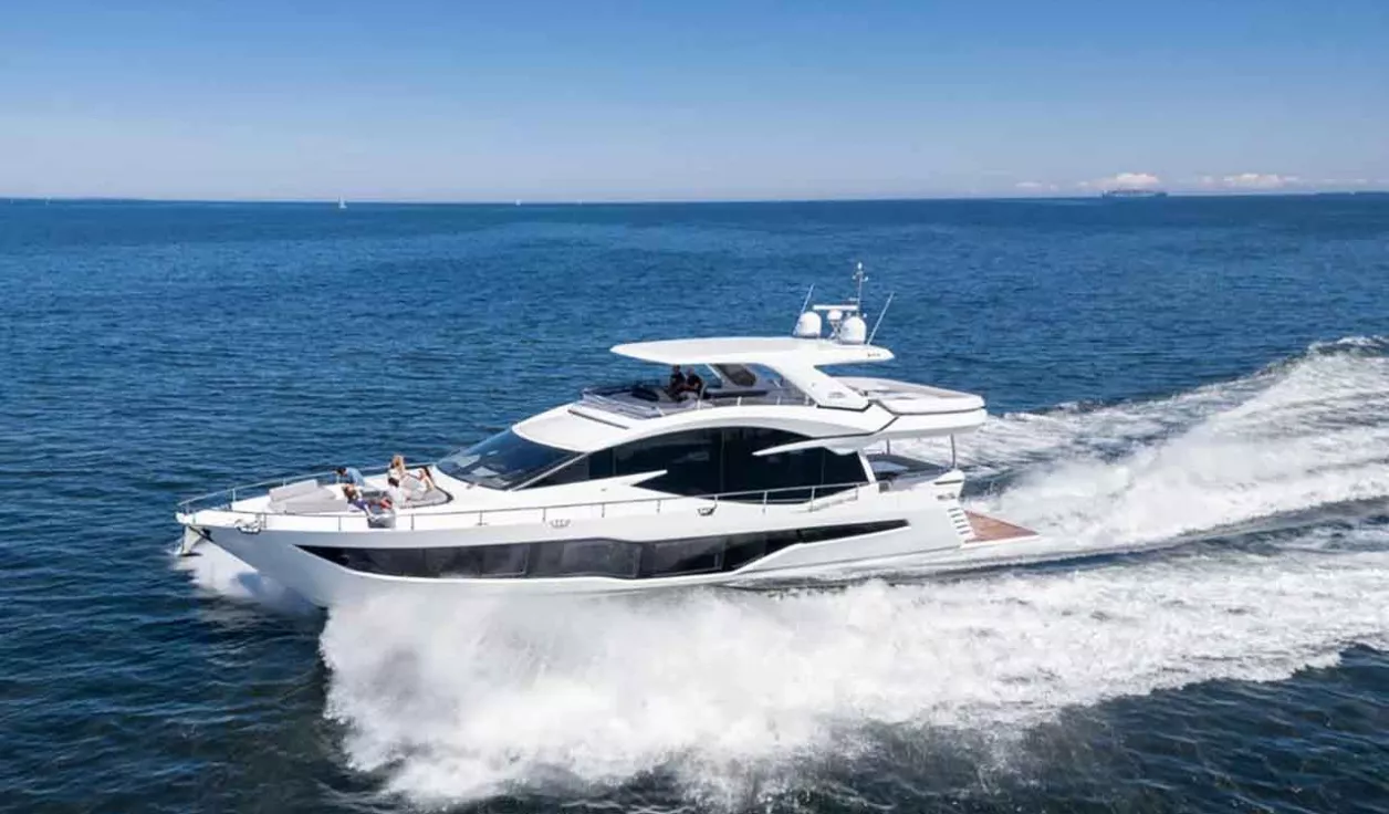 Моторная яхта Galeon 800 Fly - фото 1