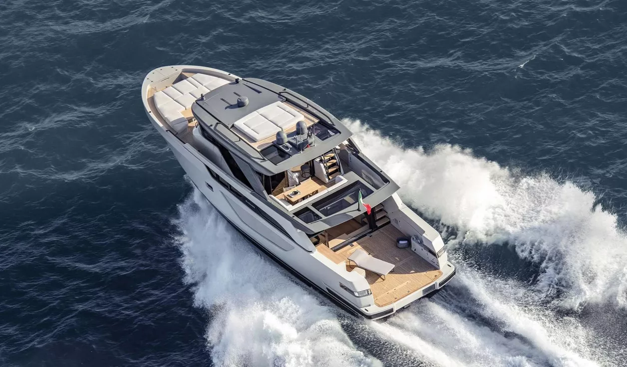 Моторная яхта Bluegame BGX60 - фото 1