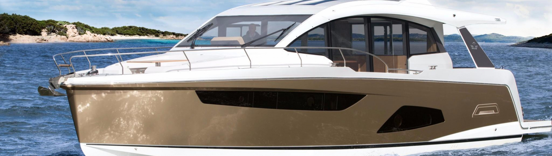 Моторная яхта Sealine C530 - фото