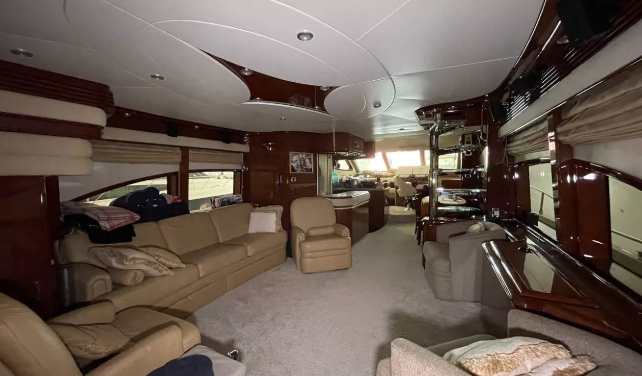 Marquis 690