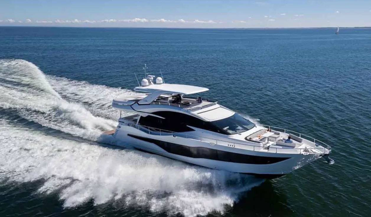 Моторная яхта Galeon 800 Fly - фото 2