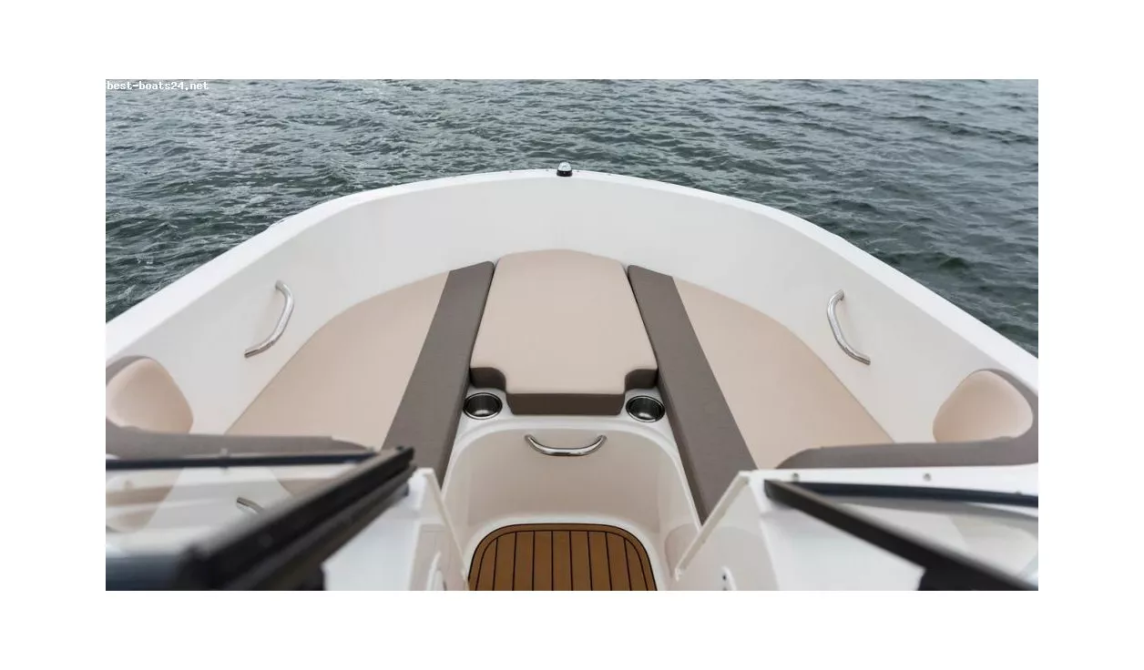 Катер Bayliner VR4 Bowrider Outboard - фото 2