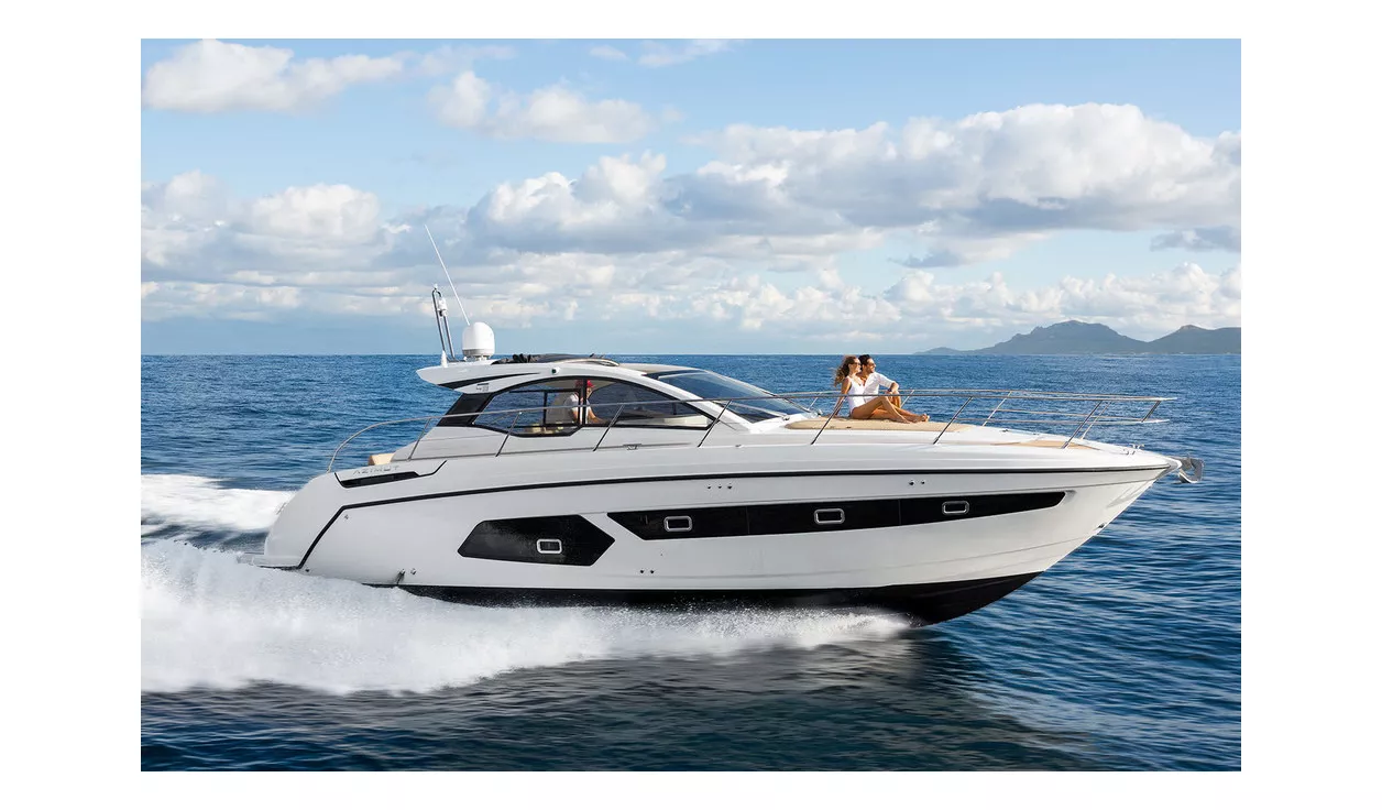 Катер Azimut Atlantis 43 - фото 1