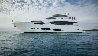 Sunseeker 95 Yacht