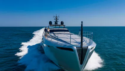 Pershing 140