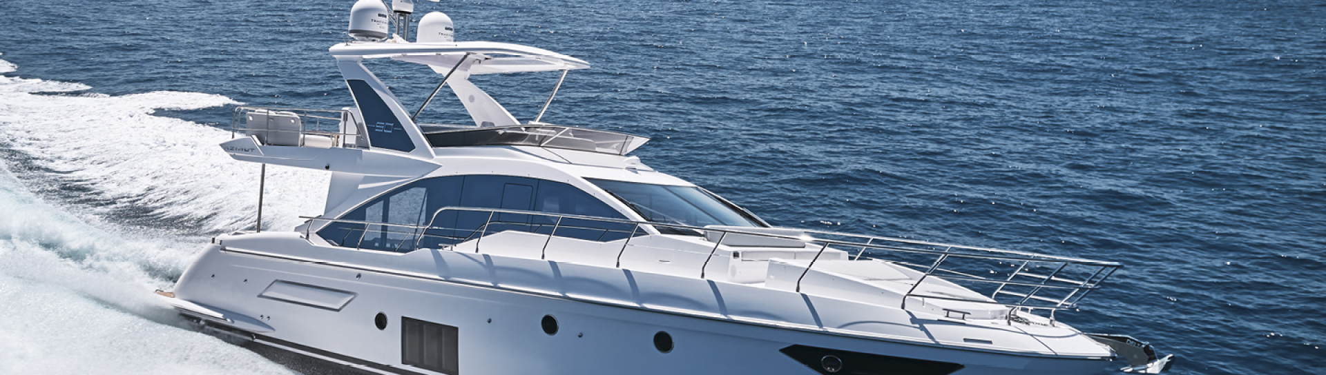 Моторная яхта Azimut 50 Flybridge - фото