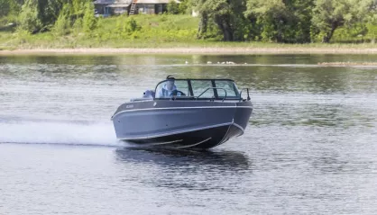 Volzhanka 53 Bowrider (снята с производства)
