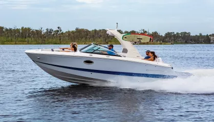 Chaparral 26 Surf