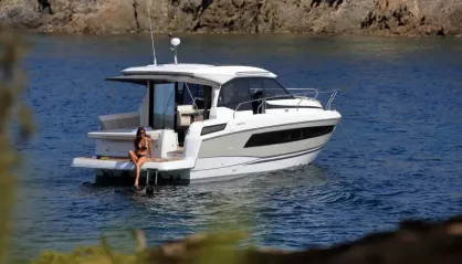 Jeanneau NC 33