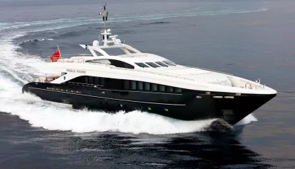 Heesen 3700
