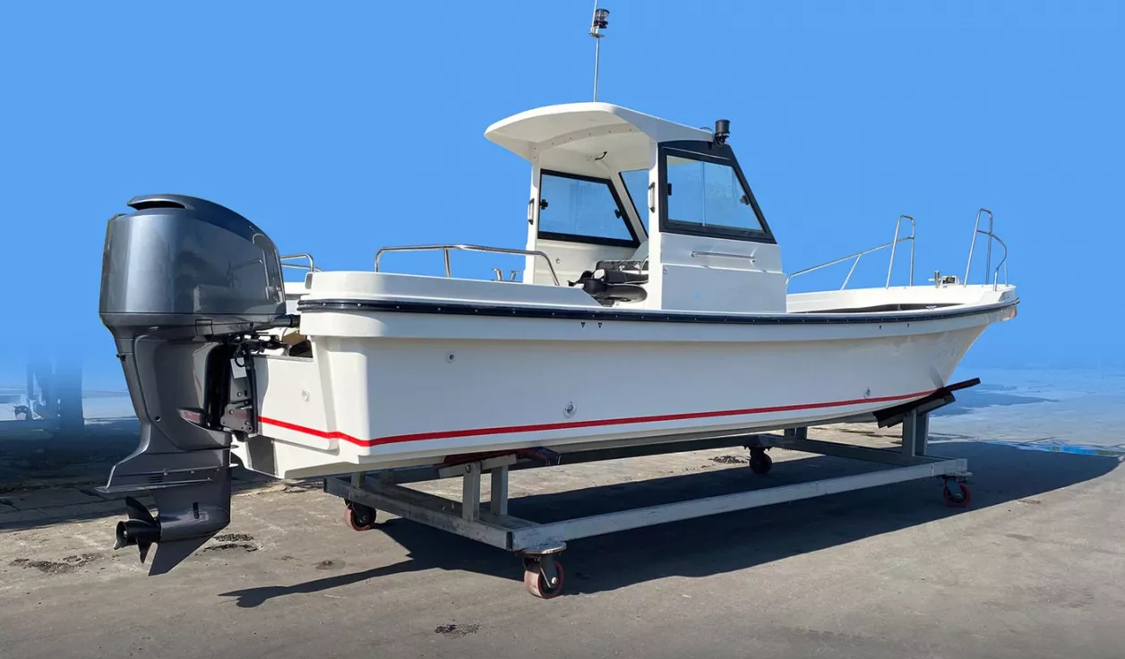 Катер AVANRAID CF-260  - фото 2