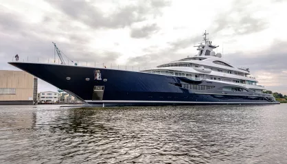 Lurssen TIS