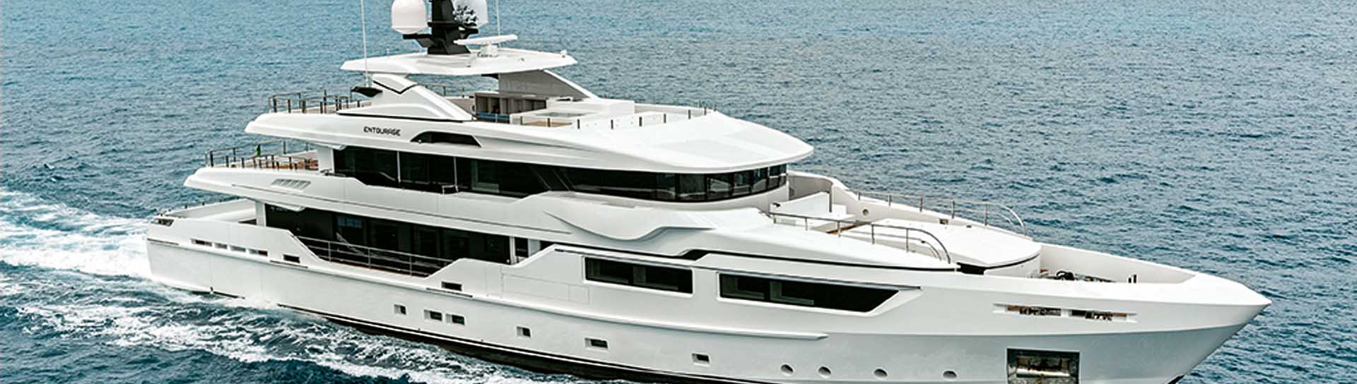 Моторная яхта Admiral Maxima 47 - фото