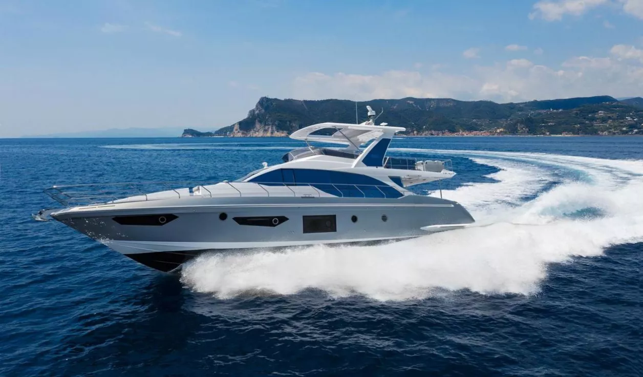 Моторная яхта Azimut 66 - фото 1