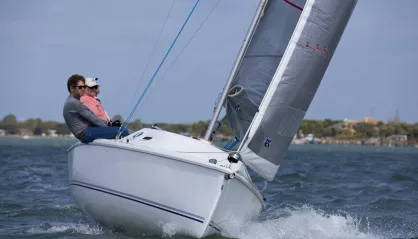 Marlow-Hunter 22