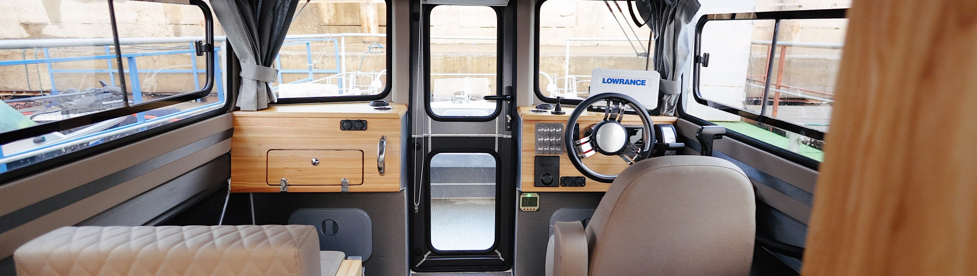 Катер Swift Chaser 700 - фото