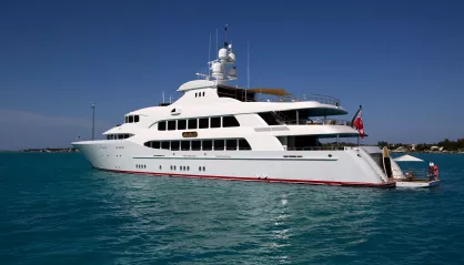 Trinity Yachts M/Y Mia Elise II