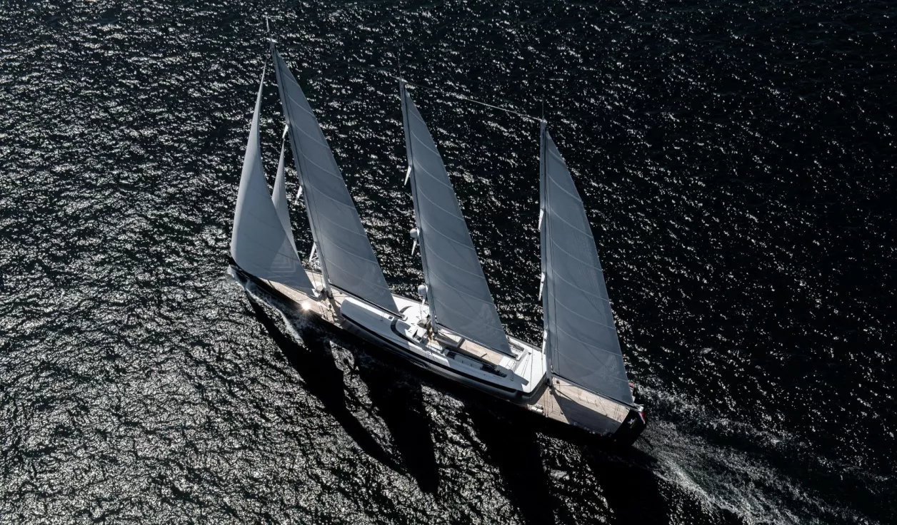 Парусная яхта Sea Eagle II - фото 1