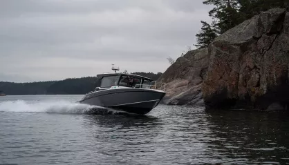Buster Phantom Cabin