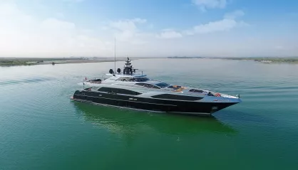 Majesty 122