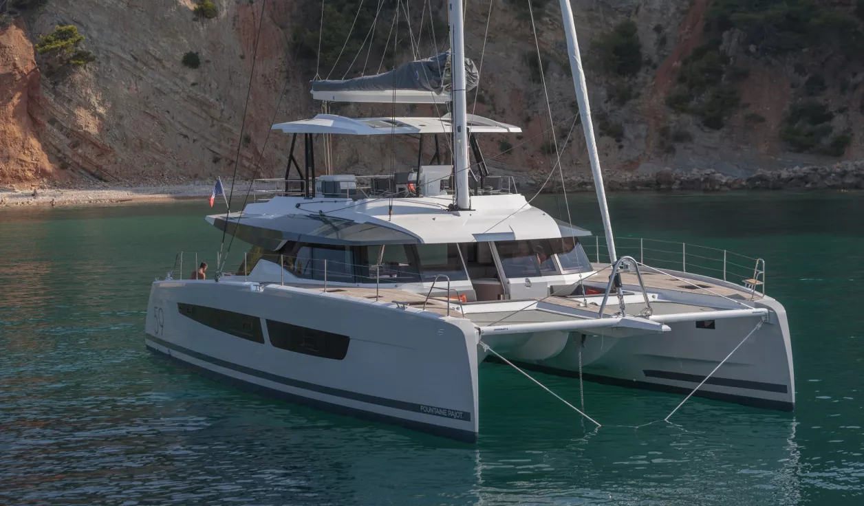 Парусная яхта Fountaine Pajot Samana 59 - фото 1