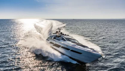 Pershing 9X
