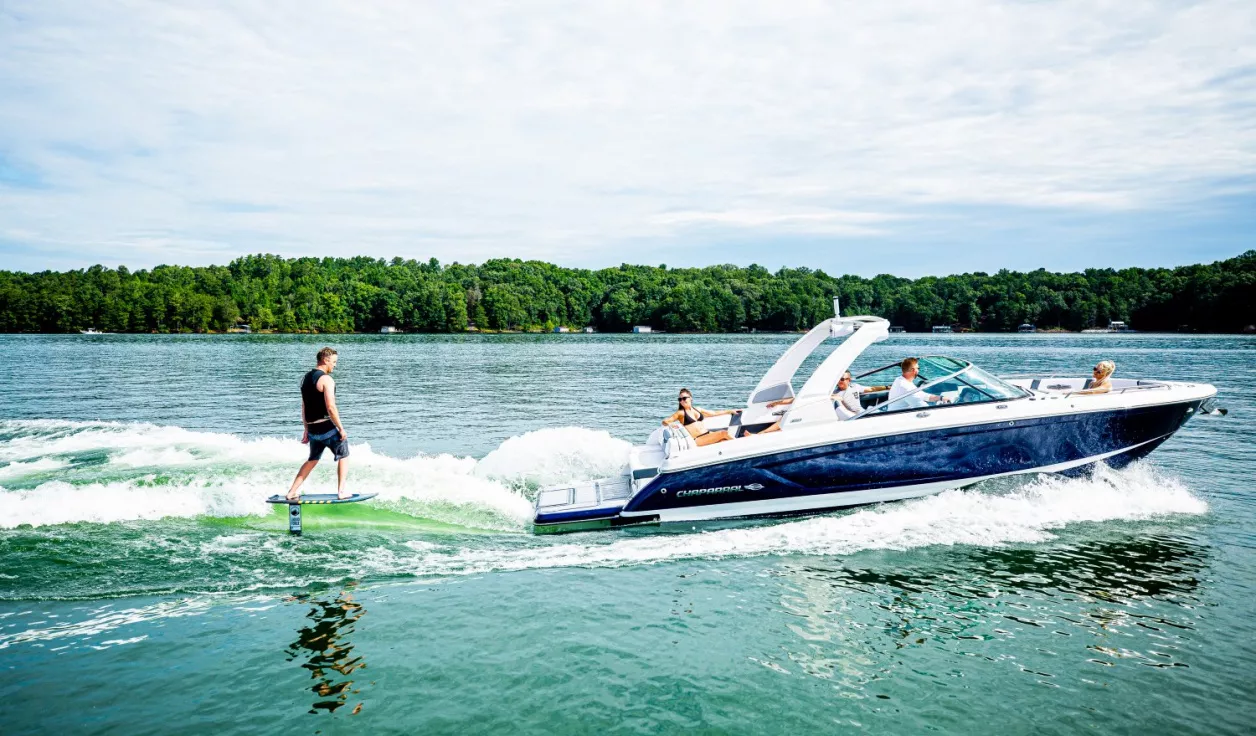 Катер Chaparral 30 Surf - фото 2