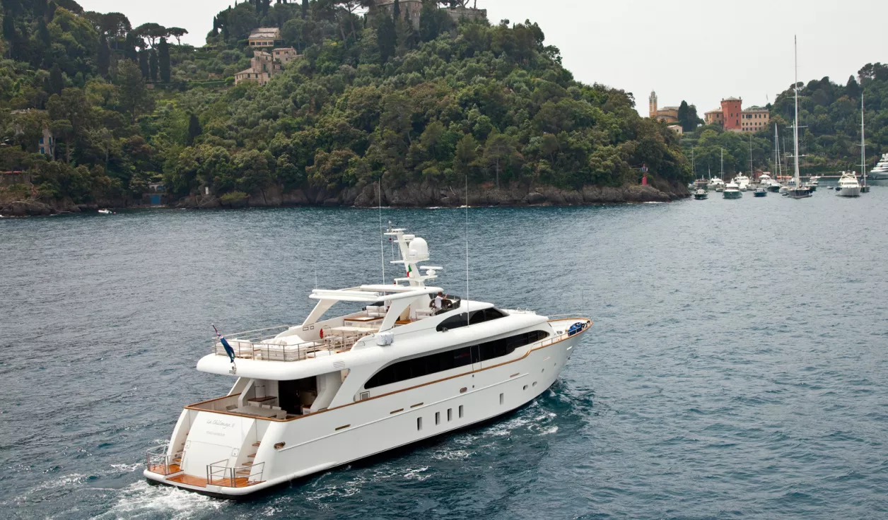 Моторная яхта Benetti Sail Division 90 Extended - фото 1