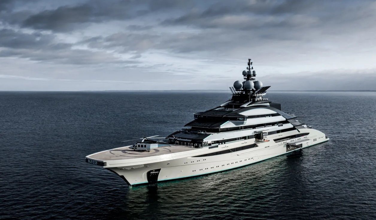 Моторная яхта Lurssen Nord - фото 2