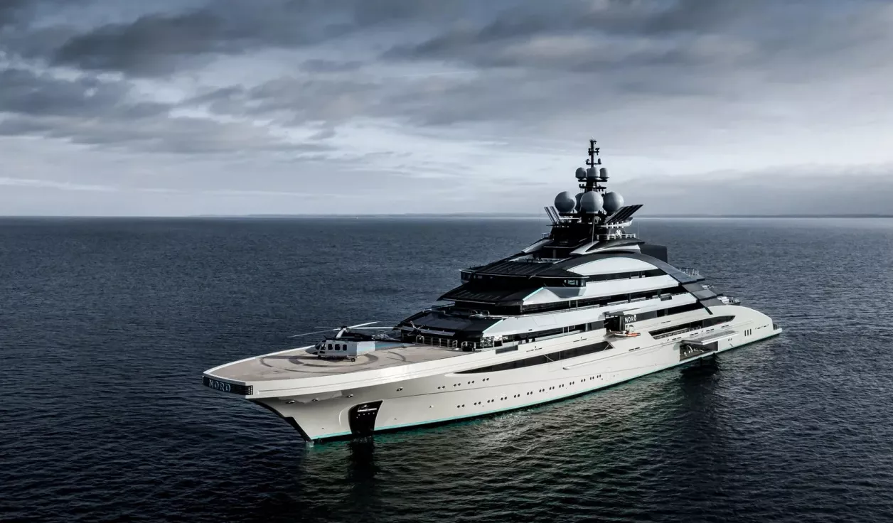 Моторная яхта Lurssen Nord - фото 2