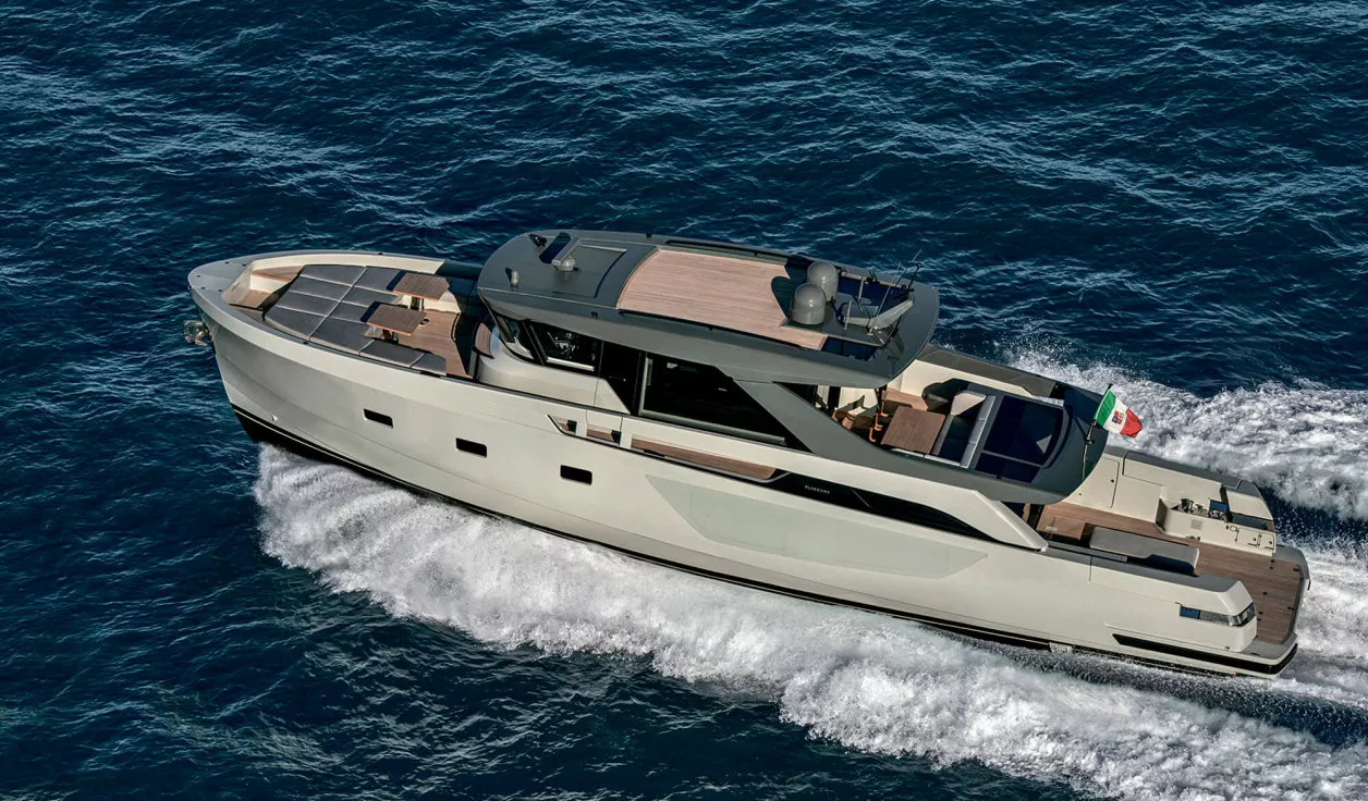 Моторная яхта Bluegame BGX70 - фото 2