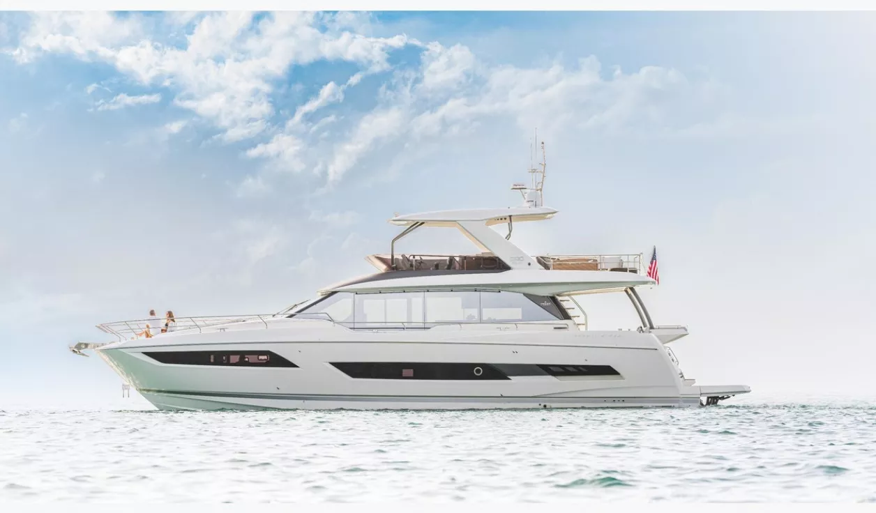 Моторная яхта Prestige 690 - фото 1
