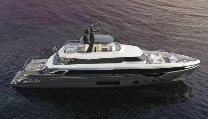Azimut Grande 38 METRI Tri-deck