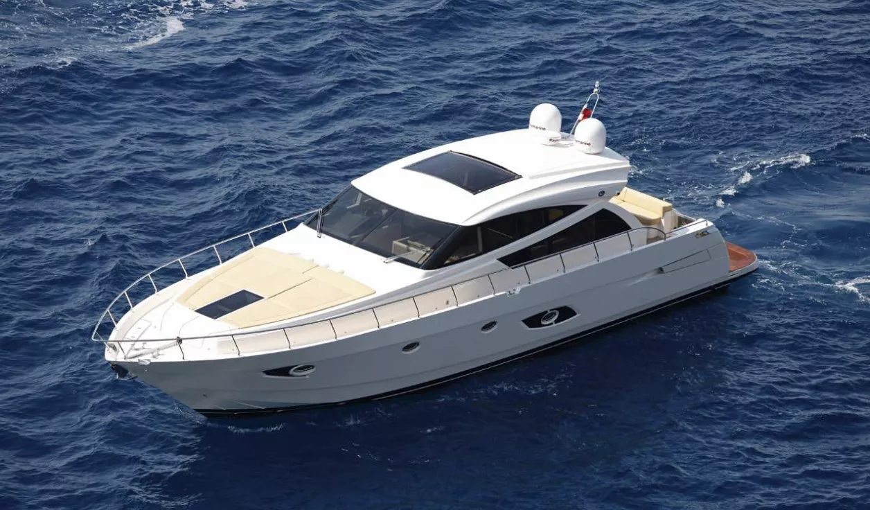 Моторная яхта Cayman Yachts S640 - фото 2