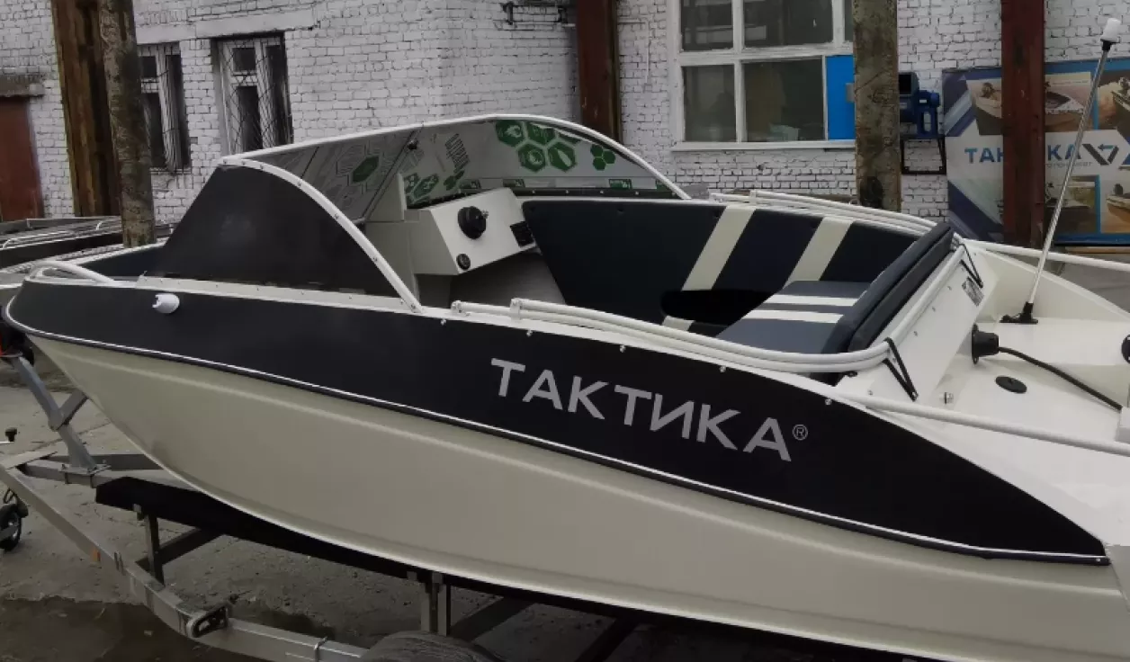 Тактика 490 Bowrider