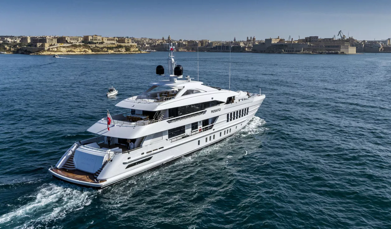 Моторная яхта Heesen 55M Steel FDHF - фото 2
