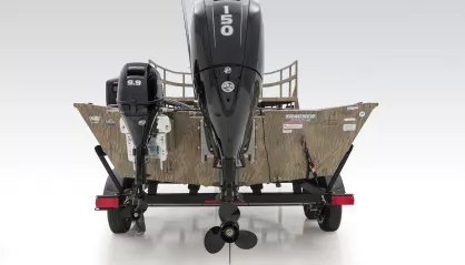 Tracker Grizzly 2072 CC Sportsman Kicker