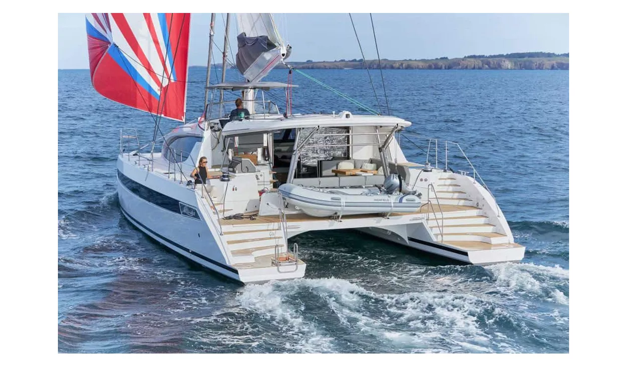 Парусная яхта Privilege Signature 510 - фото 2