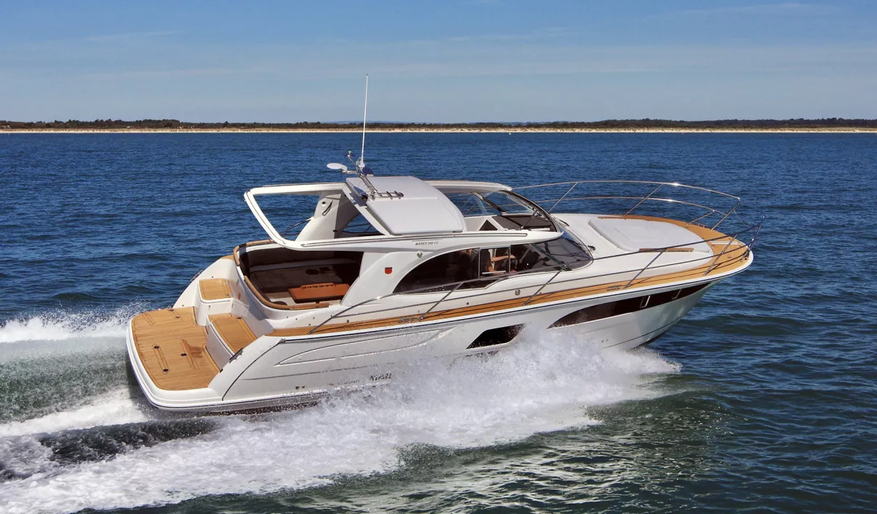 Моторная яхта Marex 360 Cabriolet Cruiser - фото 2