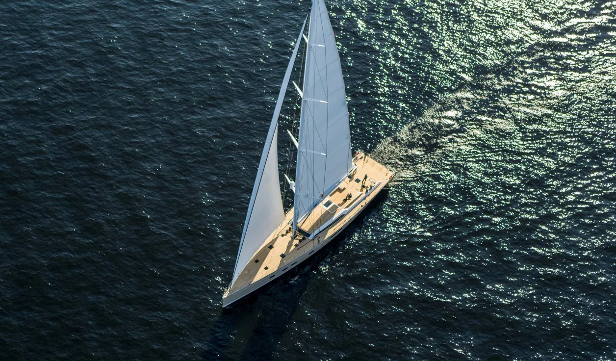 Парусная яхта Nautor's Swan 120 - фото 1